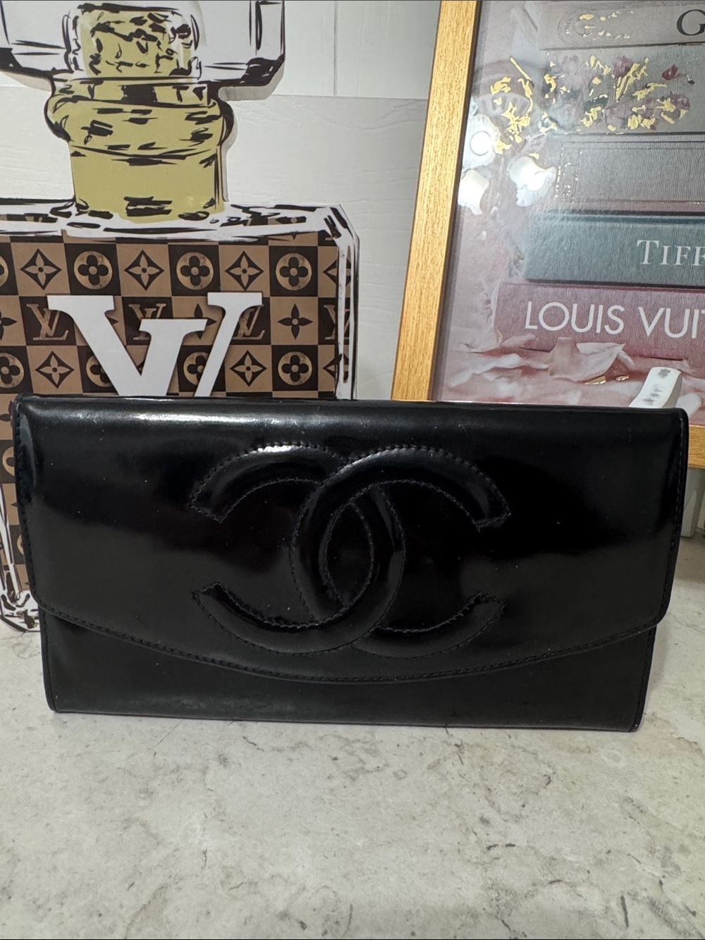 CHANEL Black Patent Leather CC Logo double Flap Clutch Wallet